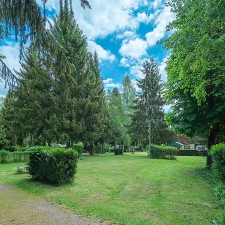Au Pays De Hanau Parque de Campismo 3*